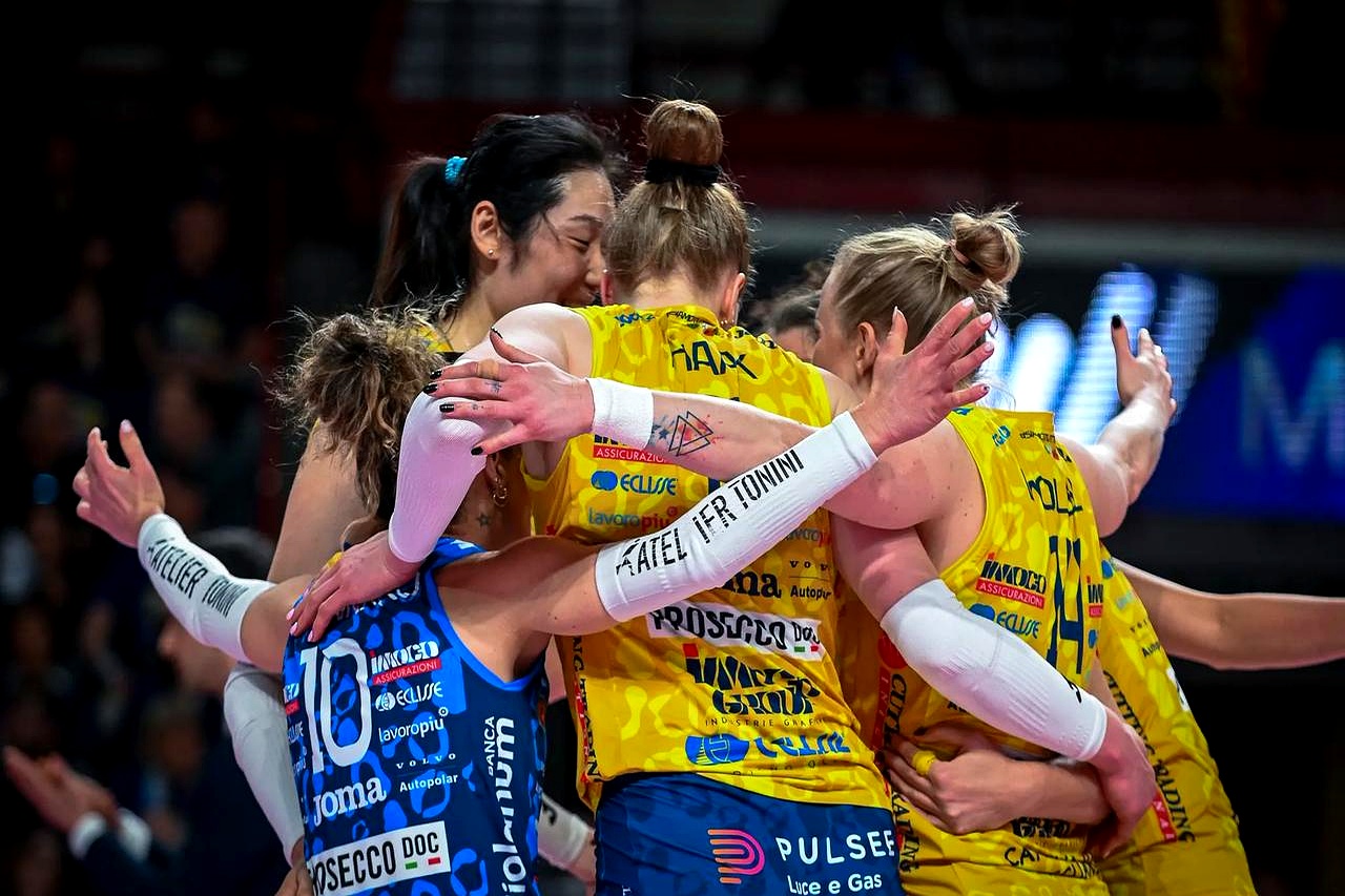 华夏幸福一箭射穿波尔图,半决赛对阵意甲强队 华夏幸福一箭射穿波尔图,半决赛对阵意甲强队