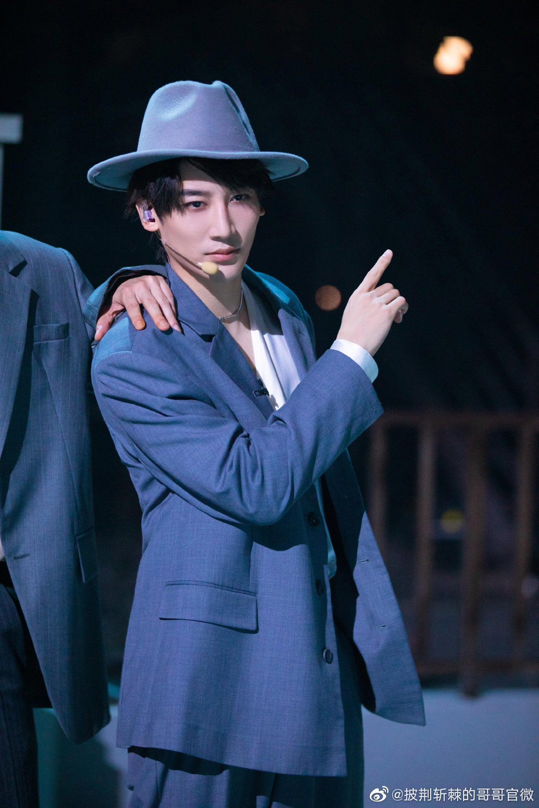 FLY碾压DK,Crisp完成史诗逆转宿敌对决入围赛,点燃全场激情 FLY碾压DK,Crisp完成史诗逆转宿敌对决入围赛,点燃全场激情