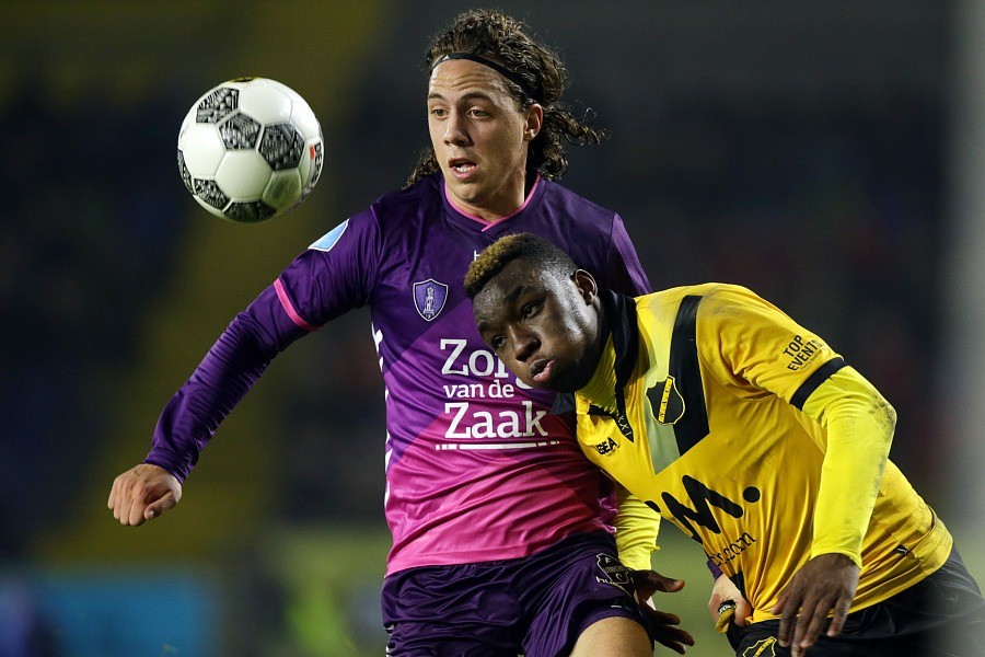 维罗纳胜出晋级,黑马崭露头角 维罗纳胜出晋级,黑马崭露头角