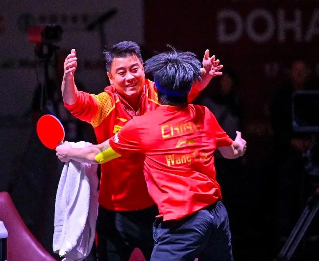 关于中国队鏖战瑞典队,王皓高光表现的信息 关于中国队鏖战瑞典队,王皓高光表现的信息