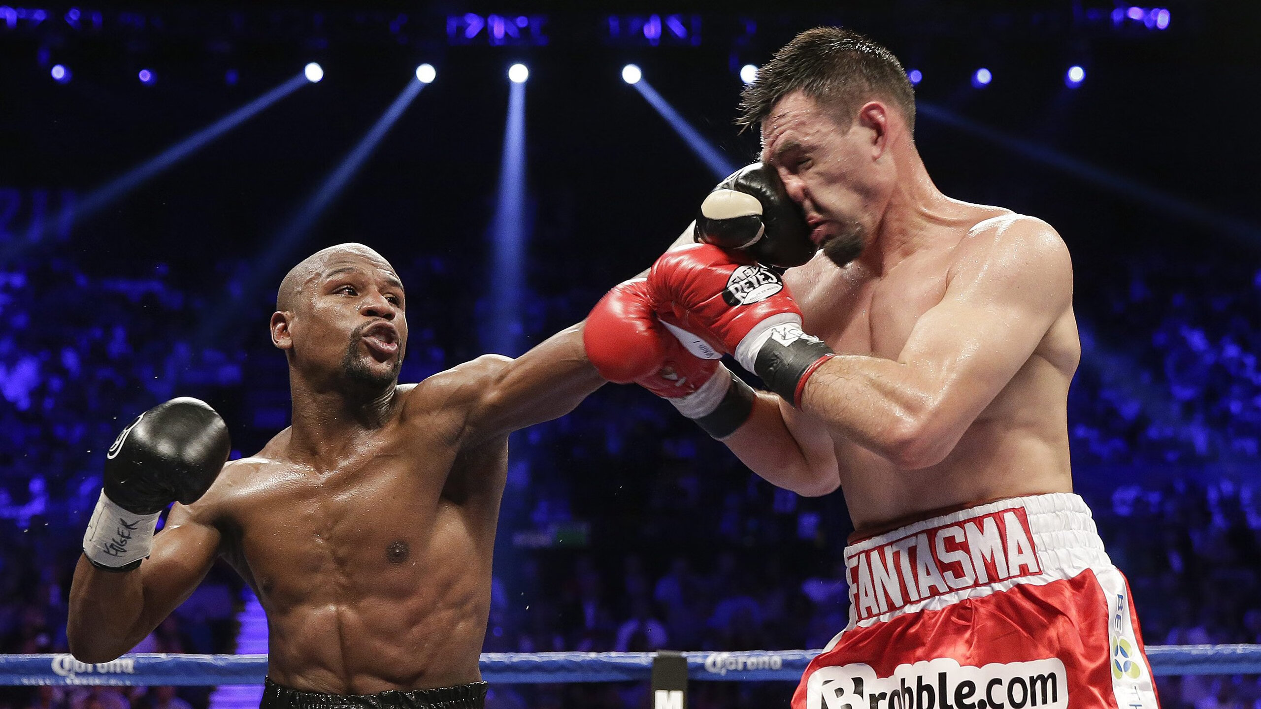 开云APP-从沉寂到封神，一场欧冠，如何改写两名失败者的命运剧本